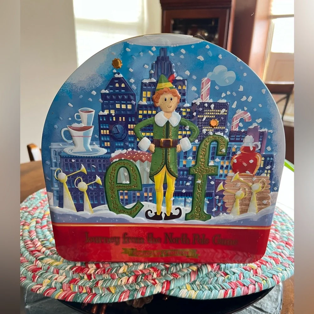 Funko Elf Collector's Edition Game - Red, Green, Blue 8+